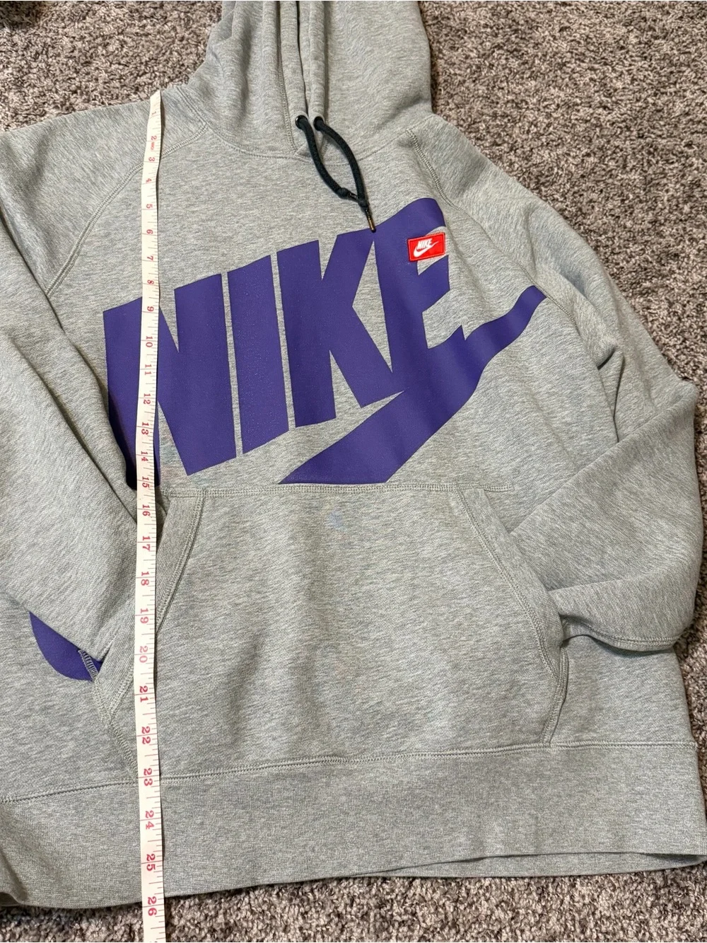 Nike Men’s Pullover Hoodie L Regular Gray Purple Logo Graphic Fleece Pockets